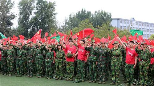 恐怖精神病院中文版游戏下载游戏画面